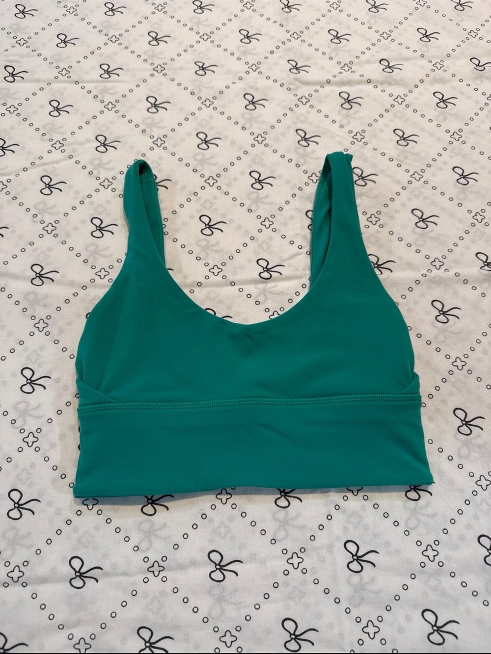 Lululemon green sports bra size 2